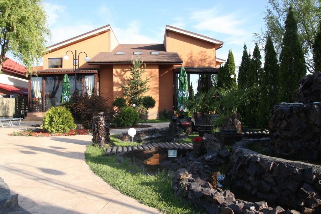 Rixo'S Guesthouse Circea 외부 사진