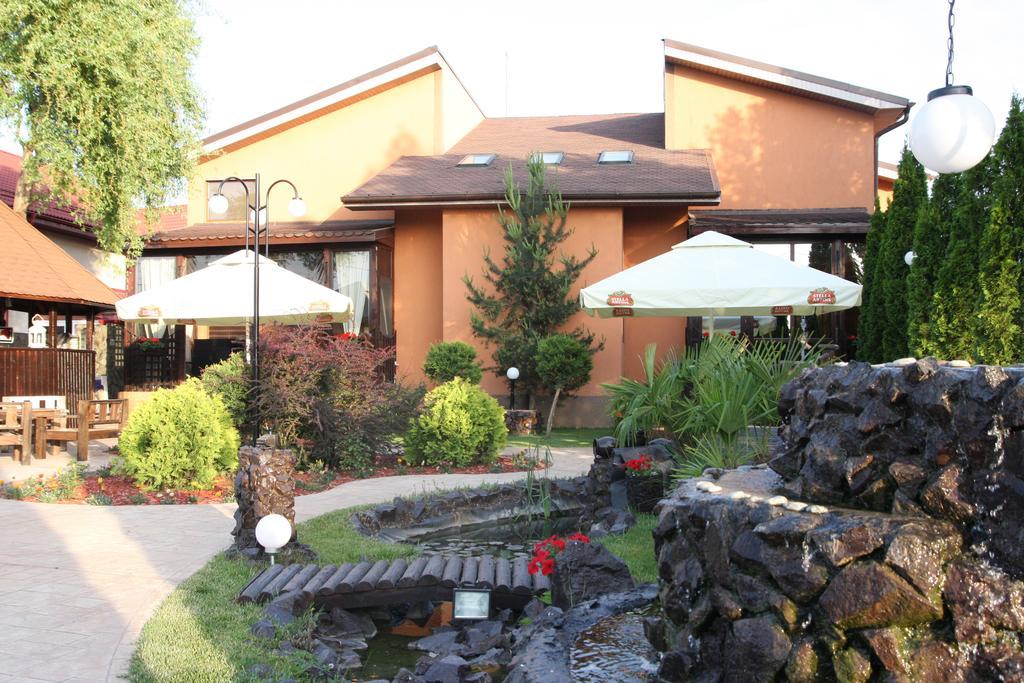 Rixo'S Guesthouse Circea 외부 사진