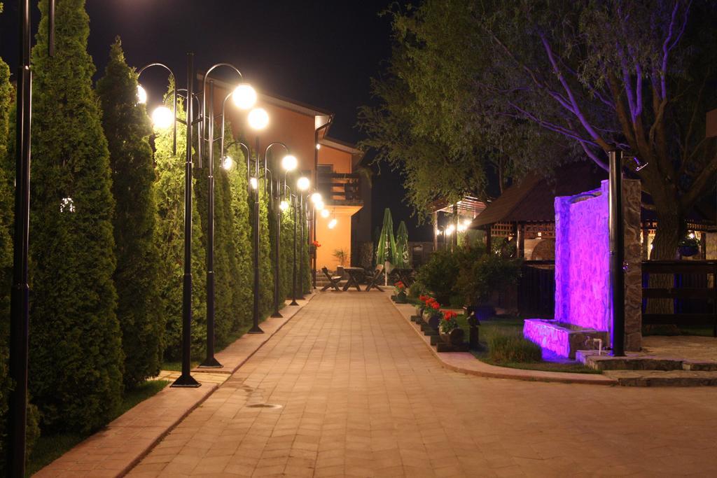 Rixo'S Guesthouse Circea 외부 사진