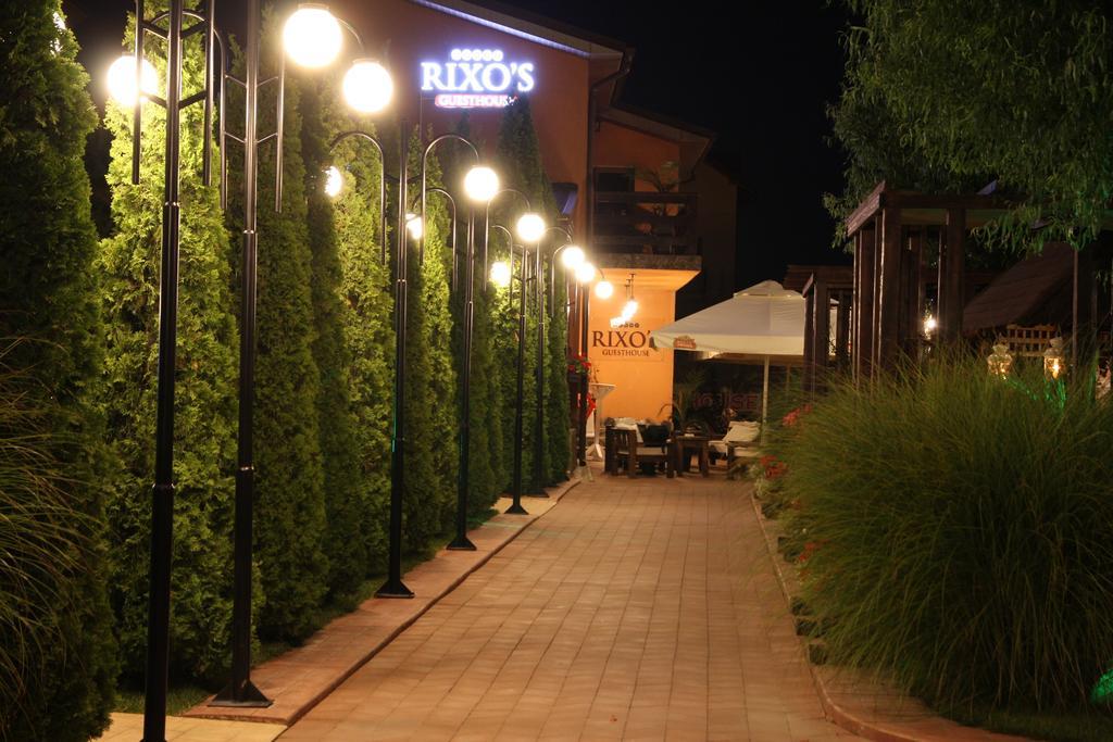 Rixo'S Guesthouse Circea 외부 사진